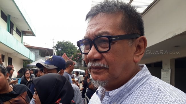 Deddy Mizwar : Kepergian Robby Sugara Mengejutkan