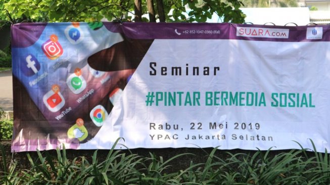 Pintar Bermedia Sosial. (Dok : YPAC)