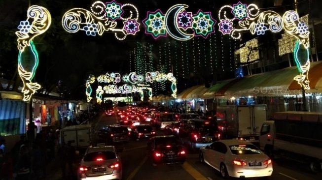 Lalu lintas Geylang, Singapura saat Ramadan 2018 [Suara.com/ukirsari].