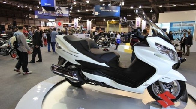 Sebuah skuter transmisi otomatis atau skuter matik Suzuki Burgman [Shutterstock]