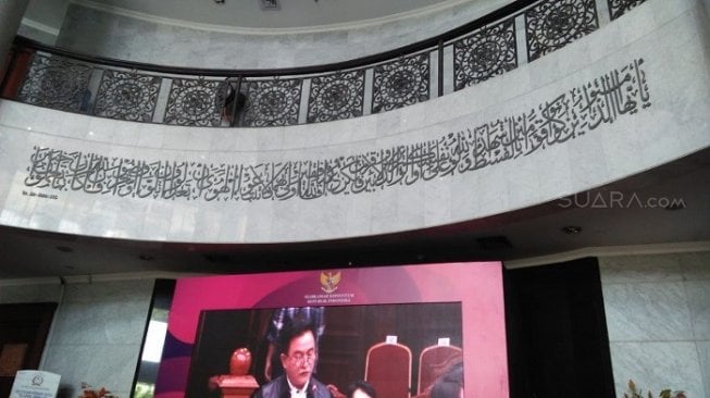 Sidang PHPU, Yusril Bacakan Terjemahan Surah An-Nisa hingga Al-Maidah di MK