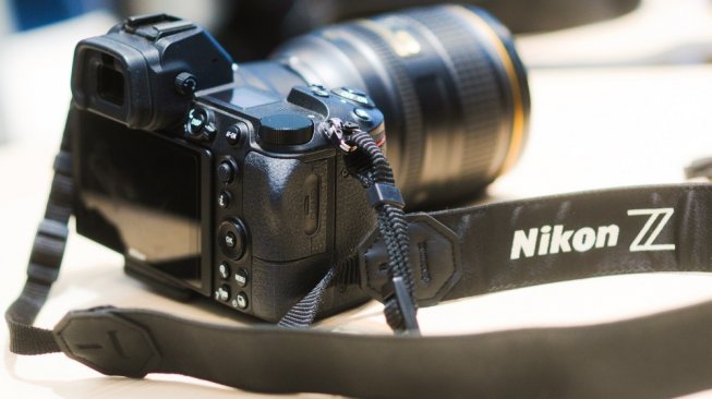 Ilustrasi kamera Nikon. [Shutterstock]