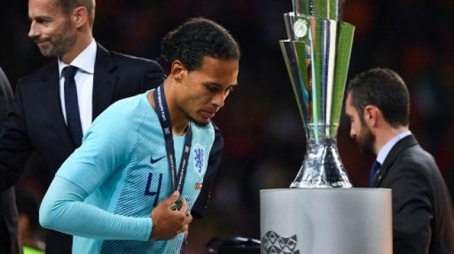 Van Dijk Diminta Tampil Lebih Bagus di Timnas Belanda