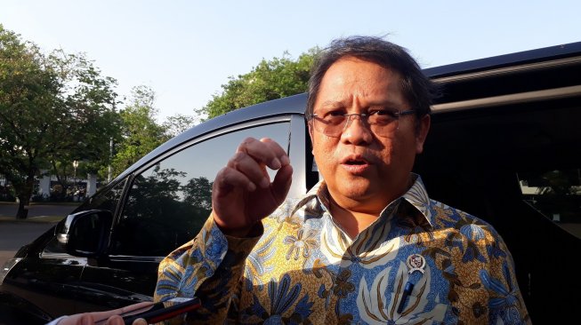 Menteri Komunikasi dan Informatika (Menkominfo), Rudiantara di Jakarta, Rabu (19/6/2019). [Suara.com/Ummi Hadya Saleh]