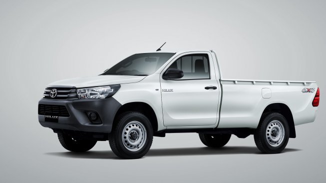 Toyota Sematkan Mesin Baru di Hilux Single Cabin, Apakah Alasannya?