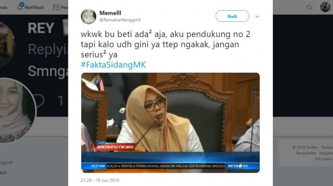 Postingan warganet, kompilasi kocak Bu Beti di Sidang MK. [Twitter]