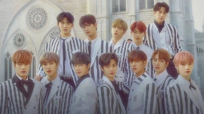 Keseruan Fan Meeting Perdana The Boyz di Indonesia