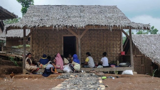 Ancaman Budaya  Modern  dan Sampah Baduy Ajukan Dicoret 