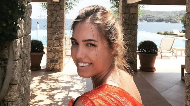 Kenalan dengan Amber Le Bon, Model Cantik dan Putri Vokalis Duran Duran