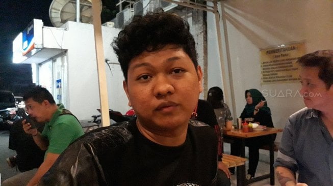 Adik Andika Kangen Band, Sampurna Aji, jumpa pers soal somasi kepada Pamela Safitri di kawasan Tebet, Jakarta Selatan, Selasa (25/6/2019). [Ismail/Suara.com]