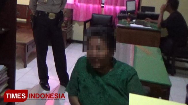 Kisah Dwi: Bangkrut Jadi Mucikari, Tipu Tuhan dan Modus Sedekah Anak Yatim