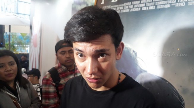 Isu Putus dengan Vanesha Prescilla, Adipati Dolken : Menurut Kalian Gimana?