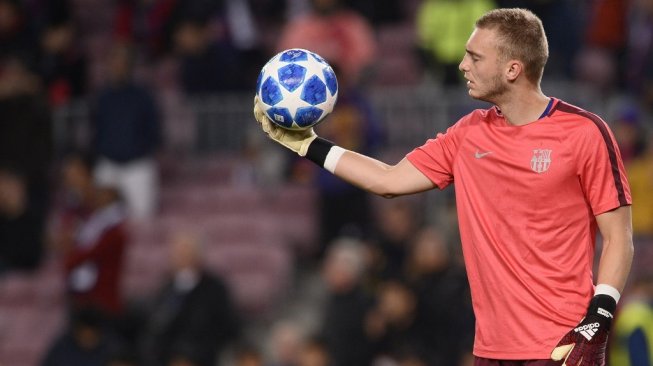 Gabung Valencia Usai 3 Musim Disia-siakan Barcelona, Cillessen Semringah