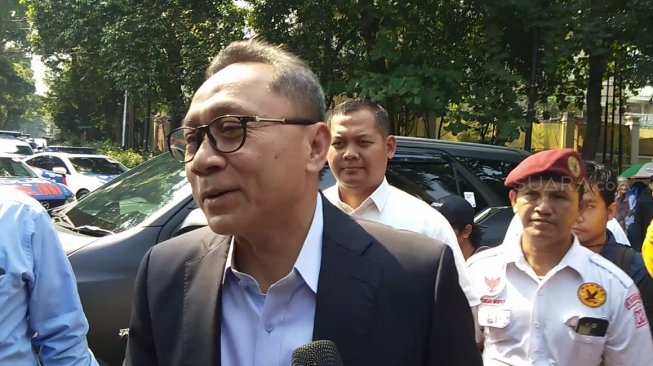 Ketua Umum PAN, Zulkifli Hasan. (Suara.com/Ria Rizki)