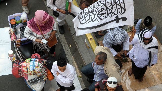 Klaim Ada Pendemo di MK Diracun, Korlap: Jangan Beli Makanan di Kaki Lima