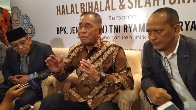 Tak Dilarang, Menhan Ryamizard: Anggota TNI Boleh Jadi Capim KPK