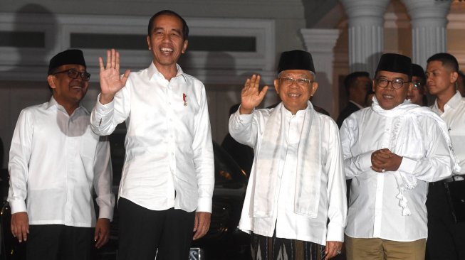 Pelaku Usaha Happy Tanggapi Putusan MK yang Menangkan Jokowi - Ma'ruf Amin