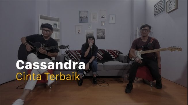 Cassandra Bawakan Lagu 'Cinta Terbaik' Versi Akustik