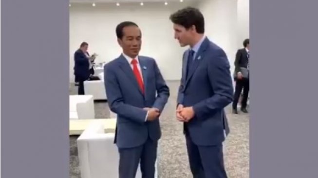 Presiden Jokowi dan PM Kanada Justin Trudeau di KTT G20 Jepang - (Instagram/@michaelumbas)