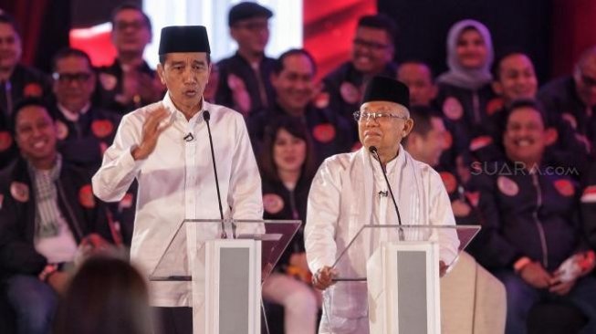 Suasana di depan KPU jelang Jokowi Ma'ruf Amin disahkan (Suara.com/Rinaldi Aban)