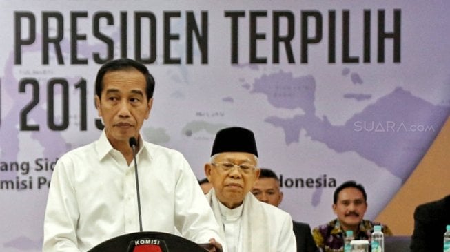 Menang Pilpres Lagi, Wakil Kerajaan hingga Alumni SMP Kirim Bunga ke Jokowi