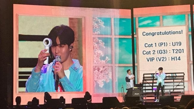 Kim Jaehwan di fanmeeting perdananya yang bertajuk 'Min:D in Jakarta' di Istora Senayan, Jakarta Selatan, Sabtu (29/6/2019). [Sumarni/Suara.com]