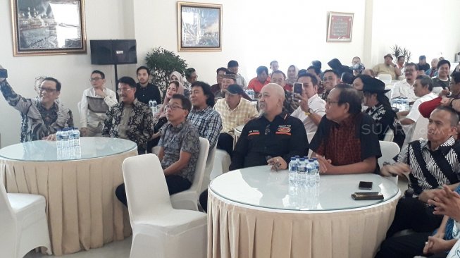 halal bi halal keluarga besar PaSKI (Persatuan Seniman Komedi Indonesia), di kawasan Jatiwaringin, Jakarta Timur, Minggu (30/6/2019). 