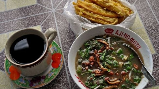 Gurih Segarnya Bubur Pedas Sambas Khas Kalimantan Barat