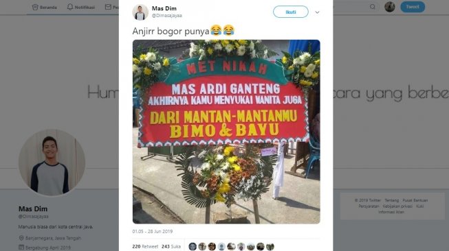  Karangan Bunga Pernikahan dari Mantan  Pacar Ini Bikin Ngakak