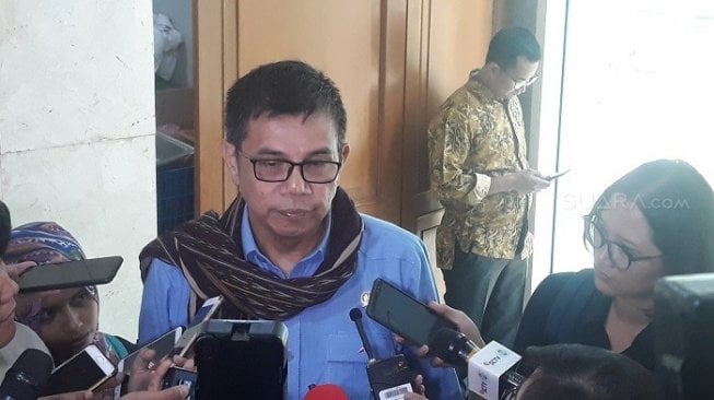 Anggota DPR Anjurkan Minum  Tuak biar Tak Gunakan Narkoba 