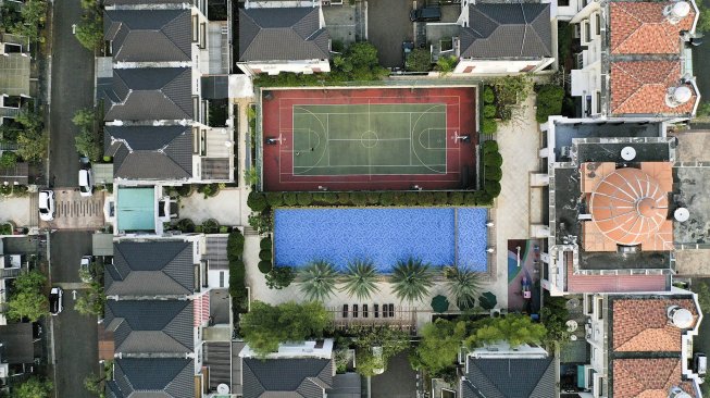 Suasana perumahan "The Villas" yang berada di atas Mal Of Indonesia (MOI), kawasan Kelapa Gading, Jakarta, Selasa (2/7). [ANTARA FOTO/Nova Wahyudi]