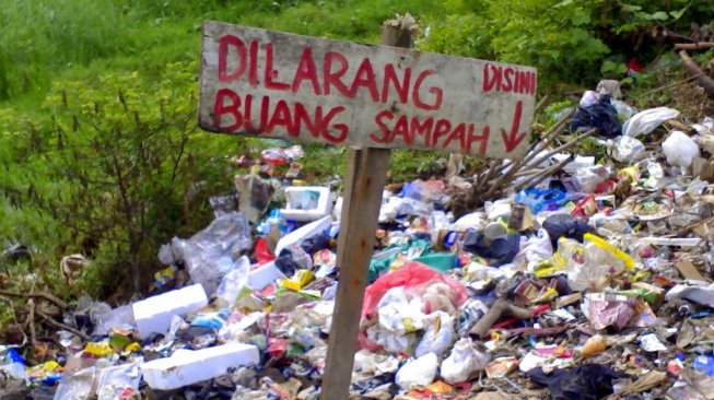 Bitung Koleksi 432,210 Kilo Sampah Perhari