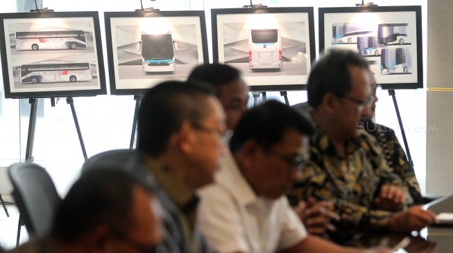 Suasana ramah tamah usai Penandatanganan Nota Kesepahaman (MOU) di Jakarta, Selasa (2/7). [Suara.com/Arief Hermawan P]