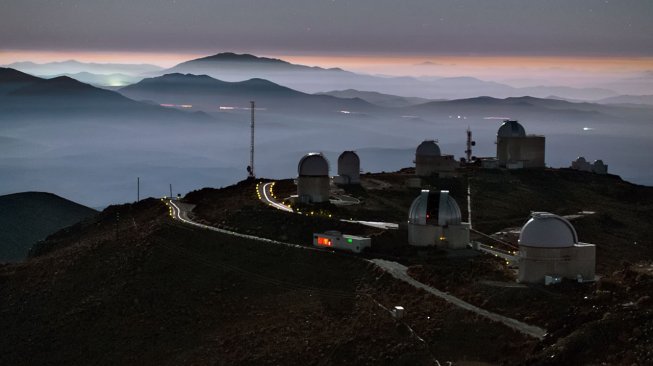 Observatorium La Silla, Chili. [ESO/Y. Beletsky]
