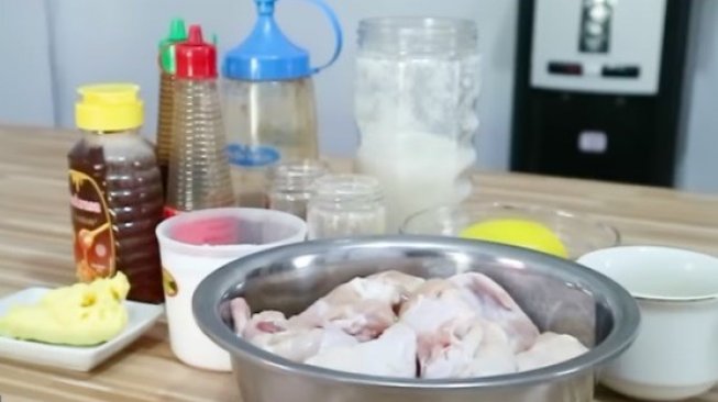 Lezatnya Resep Sayap Ayam Saus Lemon Rumahan Tapi Rasa