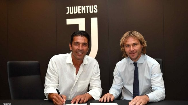 Dikontrak Satu Musim, Buffon Resmi Kembali Perkuat Juventus