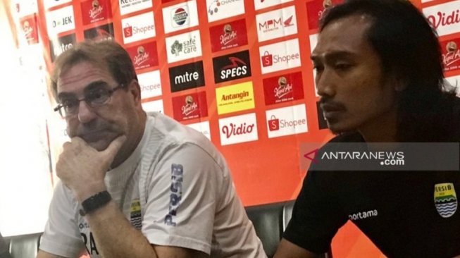 Persib Bandung Targetkan Tiga Poin di Markas Persebaya