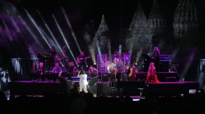 (Prambanan Jazz Official)