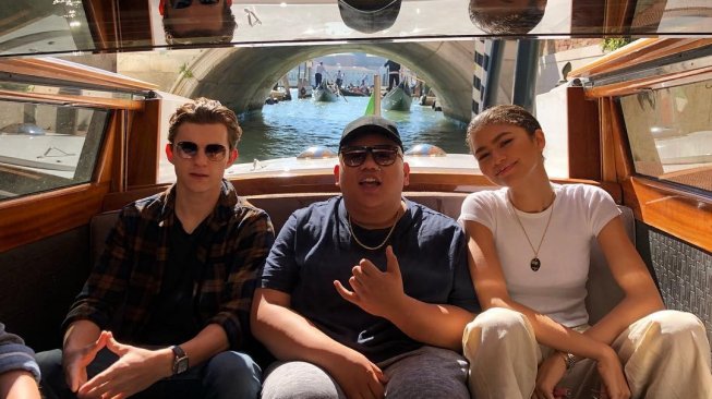 Destinasi wisata dari Spiderman Far From Home (instagram.com/tomholland 2013)