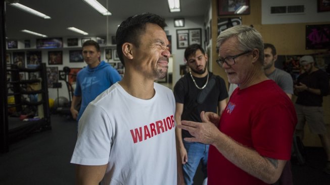 Roach: Manny Pacquiao Akan Pukul KO Thurman di Ronde 9