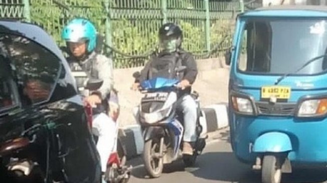 Marak Insiden Pelemparan Kotoran ke Pengendara, Begini Modusnya