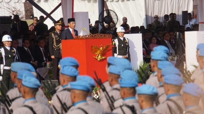 Jokowi: Polri Tak Boleh Berpuas, Tantangan ke Depan Semakin Kompleks