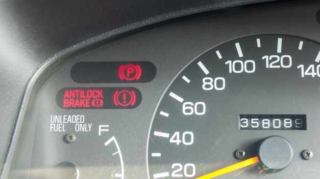 Kenalan dengan Odometer, Lengkap Fungsi dan Jenisnya