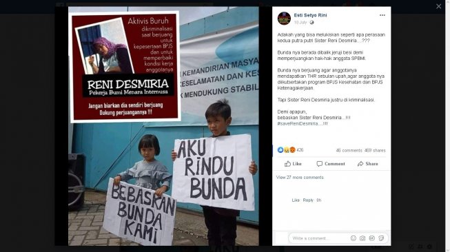 Foto viral dua bocah minta ibunya dibebaskan - (Facebook/Esti Setyo Rini)