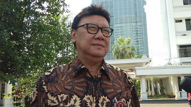 Tersandung Kasus Suap, Kemendagri Belum Nonaktifkan Gubernur Kepri