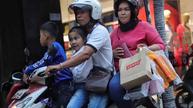 Aksi Taati Aturan Larangan Plastik Jadi Berita Populer Sepanjang 21 Oktober