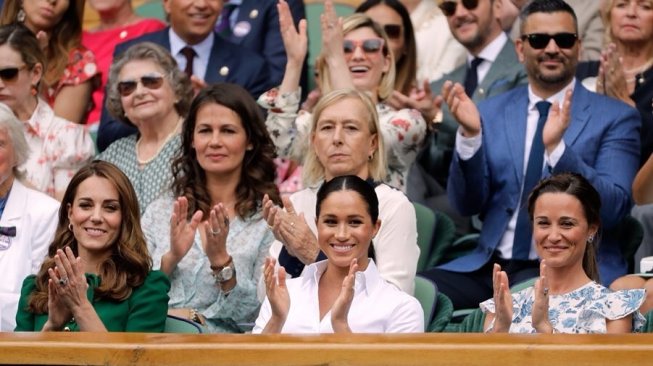 Kate Middleton, Meghan Markle, dan Pippa Middleton di Wimbledon 2019. (Instagram/@kensingtonroyal)