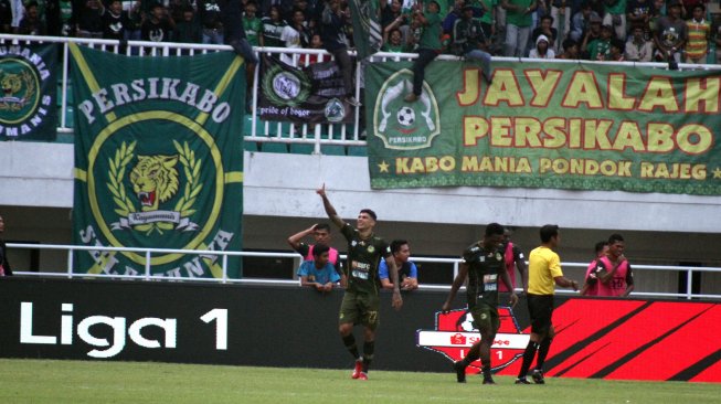 Link Live Streaming Tira-Persikabo vs Persija, Tantangan Rahmad Darmawan