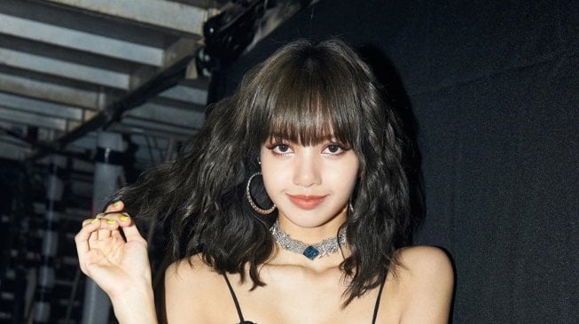 Harganya Rp29 Juta, Tas Lisa BLACKPINK Malah Disebut Mirip Wadah Bekal Nasi