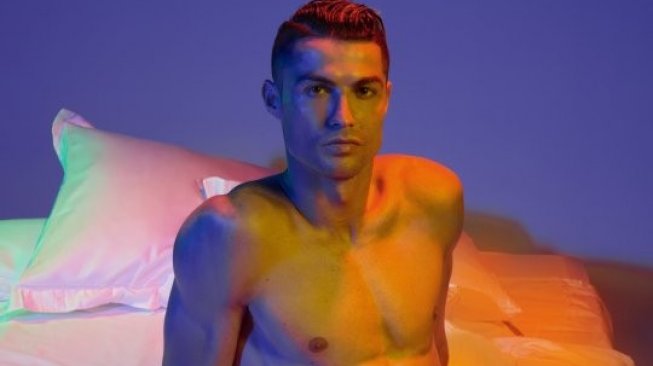 Christiano Ronaldo Luncurkan Celana Dalam Warna-Warni. (Foto: CR7)